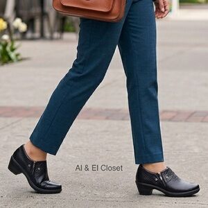 Easy Street Darcy Black Croc Comfort Wave Women’s Loafers Size 8M New With Box